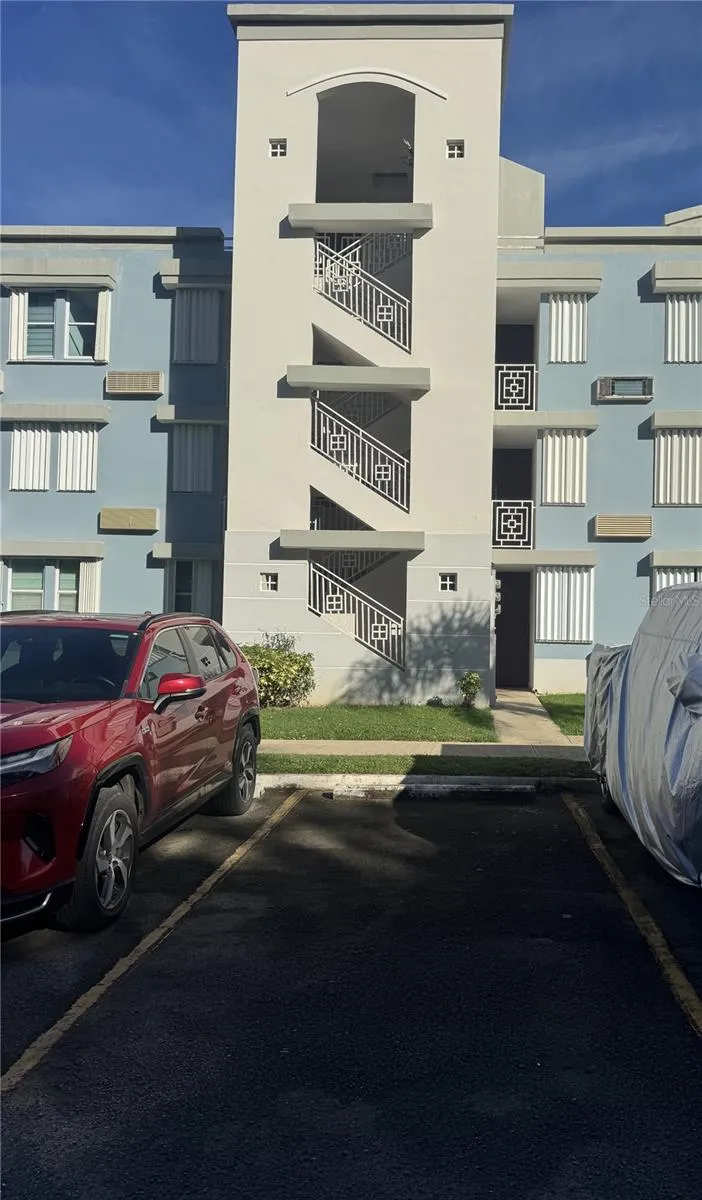 II LOS PARILLAS #3501 Loiza, PR 00772