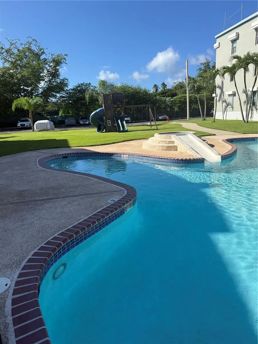 II LOS PARILLAS #3501 Loiza, PR 00772