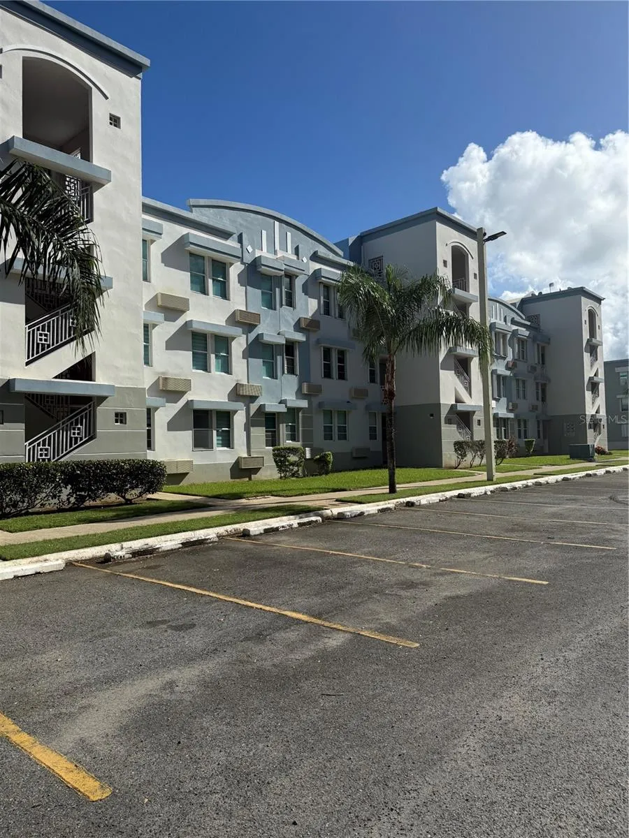 II LOS PARILLAS #3501 Loiza, PR 00772