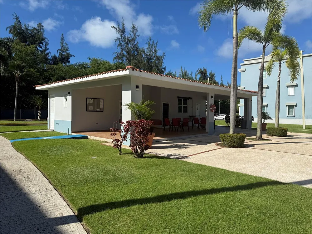 II LOS PARILLAS #3501 Loiza, PR 00772