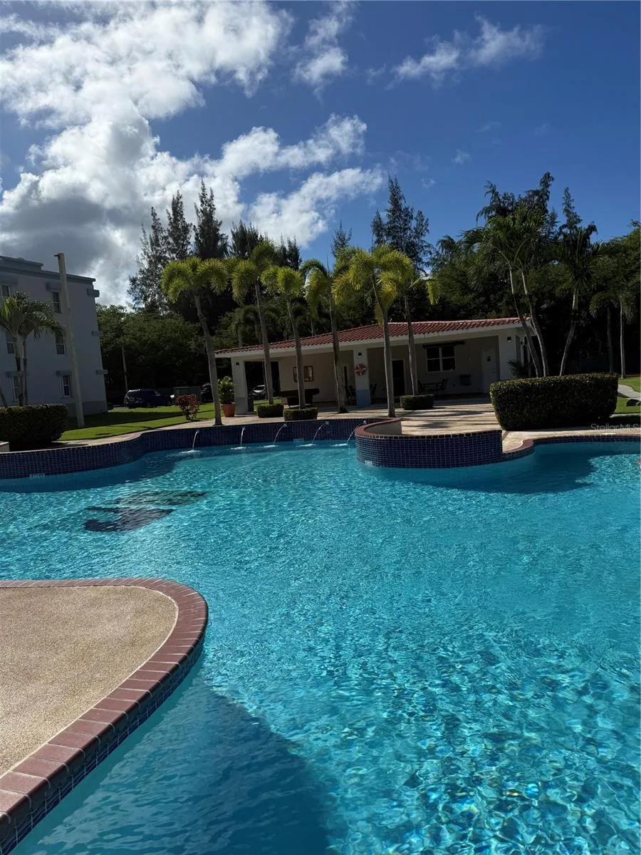II LOS PARILLAS #3501 Loiza, PR 00772