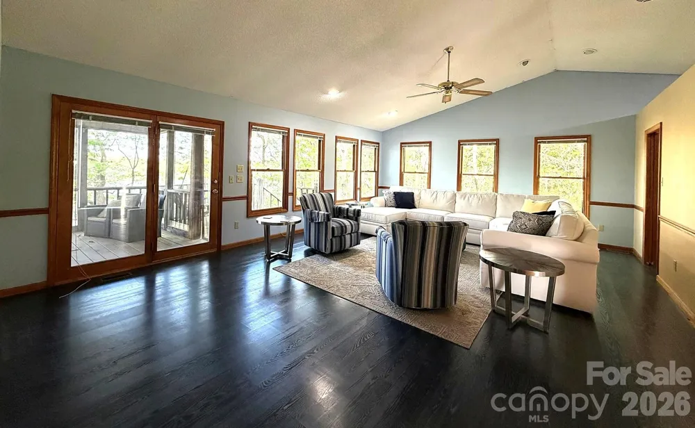 42484 Moonshine Drive New London, NC 28127