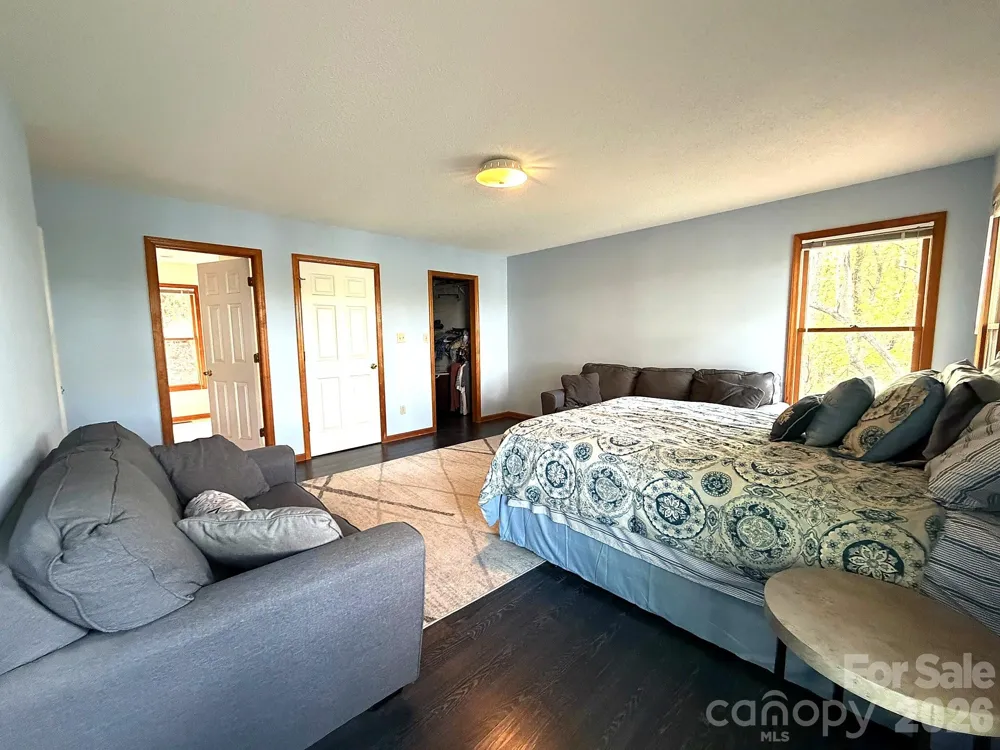 42484 Moonshine Drive New London, NC 28127