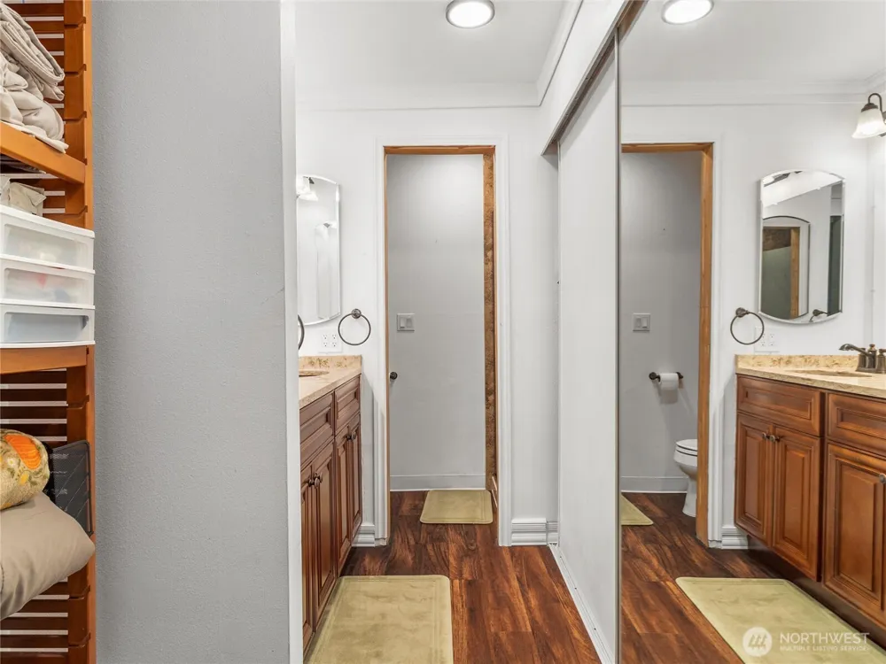 1420 153rd  Ave NE #4004 Bellevue, WA 98007