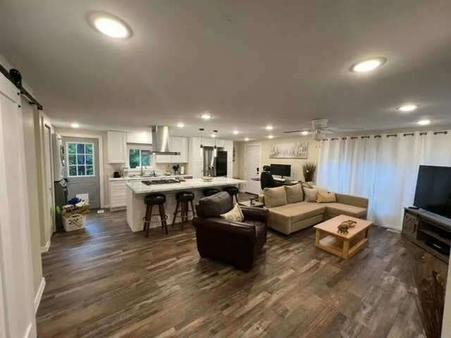 7181 E Beach Drive Casco Township, MI 49090