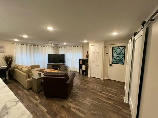 7181 E Beach Drive Casco Township, MI 49090