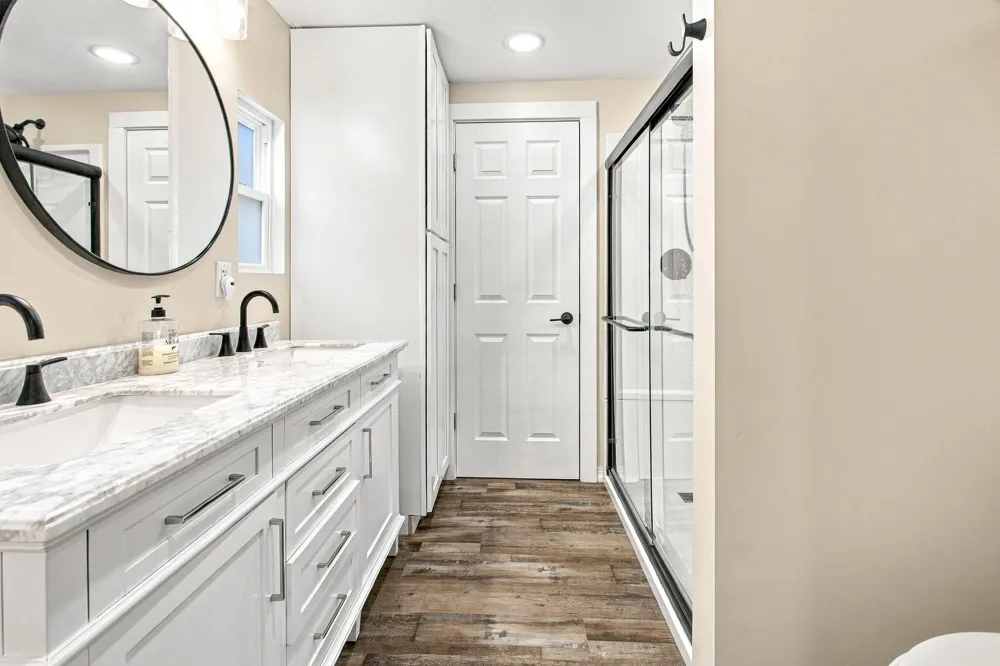 7181 E Beach Drive Casco Township, MI 49090