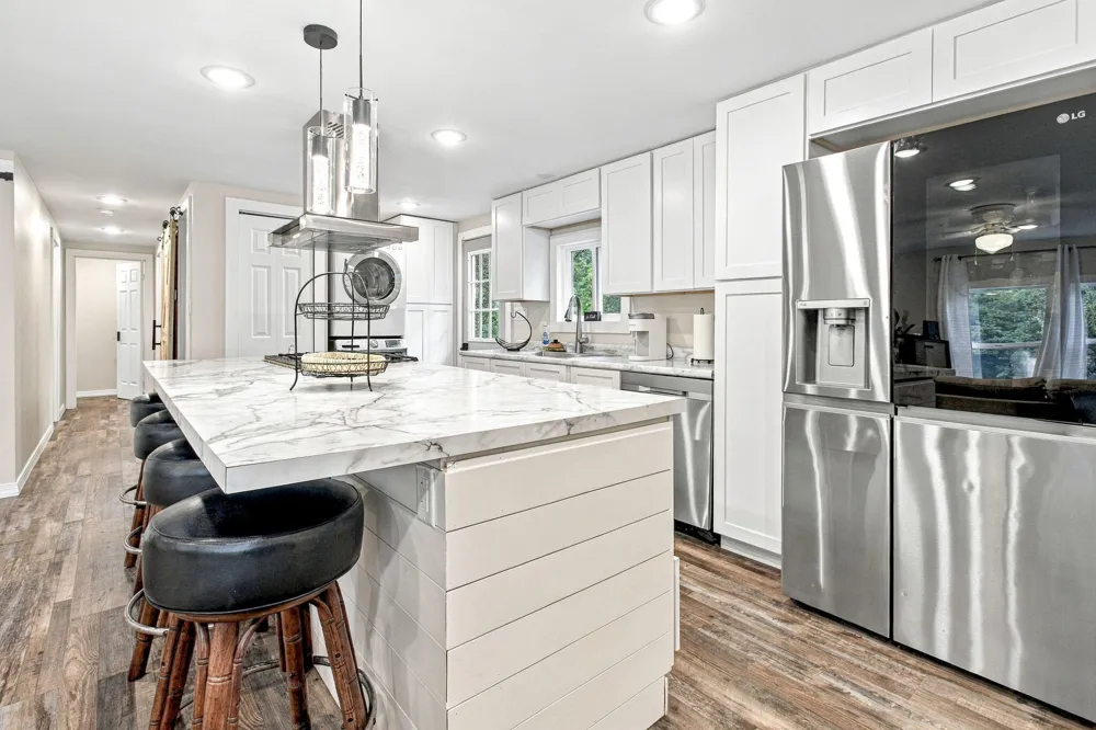 7181 E Beach Drive Casco Township, MI 49090