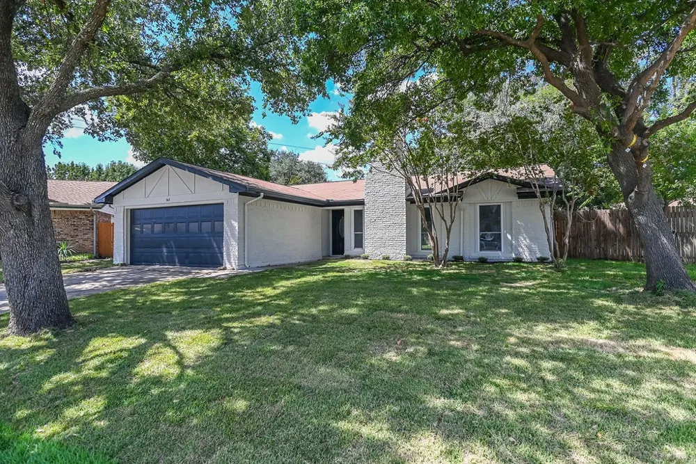 967 Madison Circle Lewisville, TX 75067