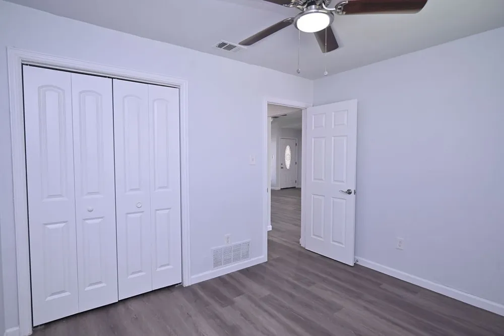 967 Madison Circle Lewisville, TX 75067