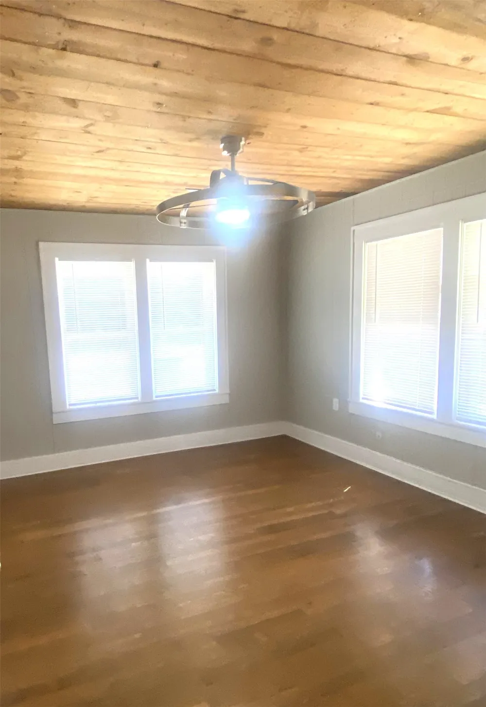 406 Jefferson Street Rochester, TX 79544