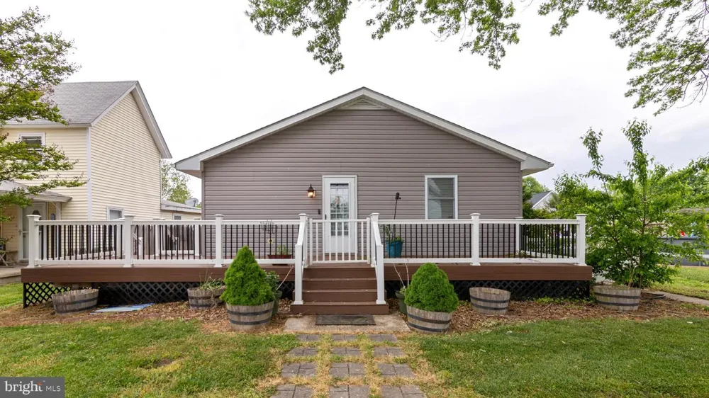 208 ORIOLE AVENUE Ridgely, MD 21660