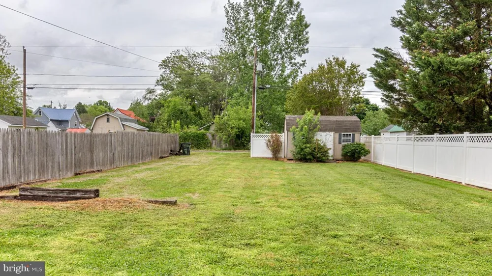 208 ORIOLE AVENUE Ridgely, MD 21660
