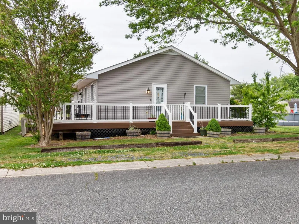 208 ORIOLE AVENUE Ridgely, MD 21660