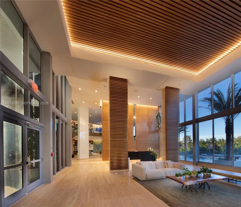 16385 Biscayne Blvd #519 North Miami Beach, FL 33160