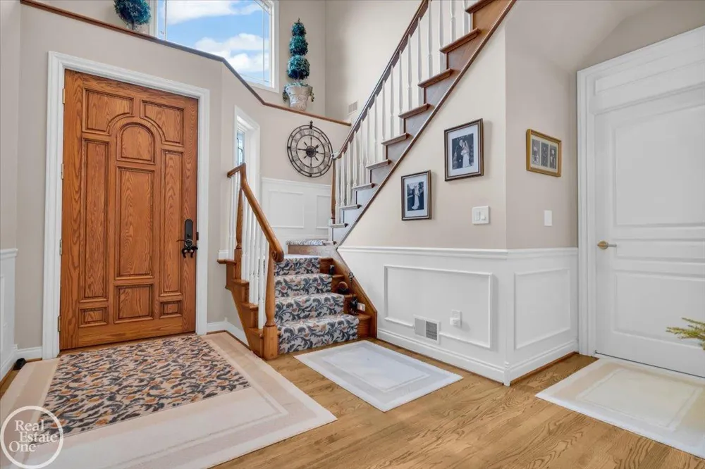7827 S River Road Cottrellville Township, MI 48039