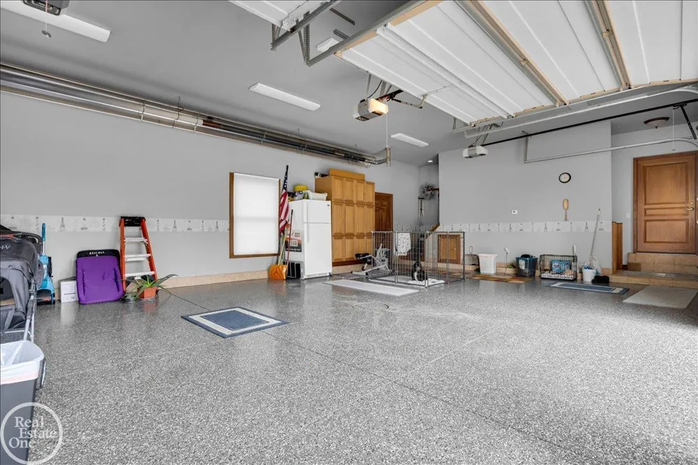 7827 S River Road Cottrellville Township, MI 48039