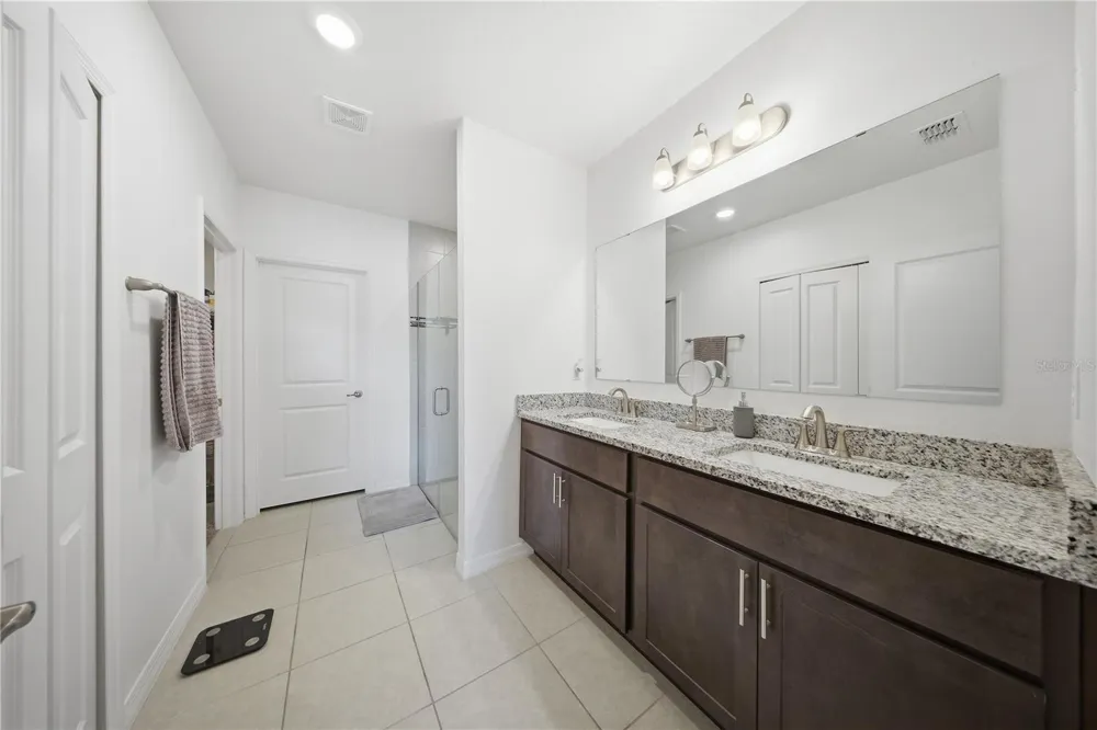 4057 SAGEFIELD DRIVE Harmony, FL 34773