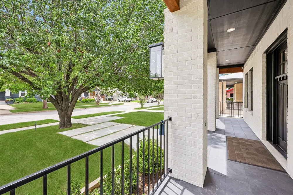 5457 Bonita Avenue Dallas, TX 75206