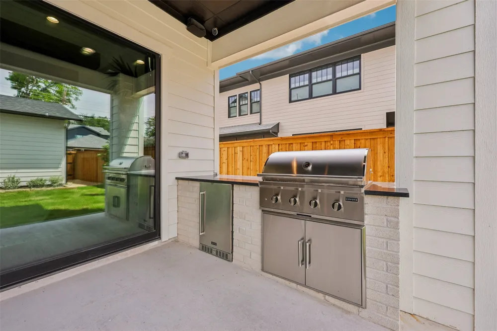 5457 Bonita Avenue Dallas, TX 75206