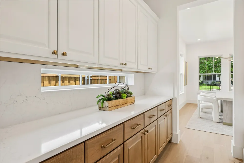 5457 Bonita Avenue Dallas, TX 75206