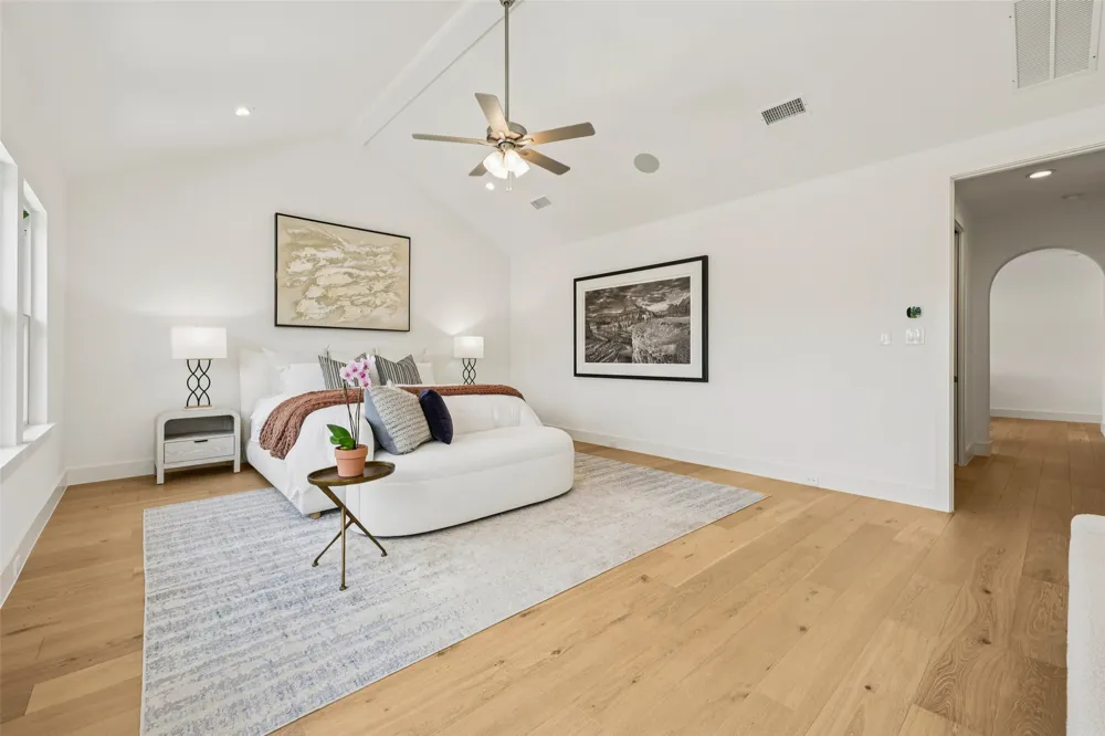 5457 Bonita Avenue Dallas, TX 75206