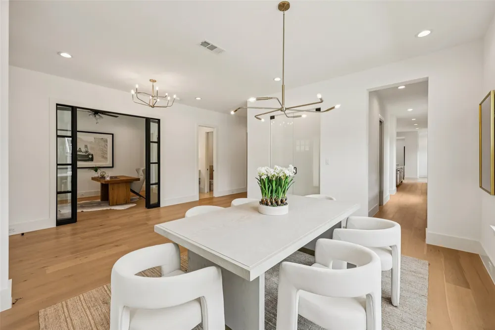 5457 Bonita Avenue Dallas, TX 75206