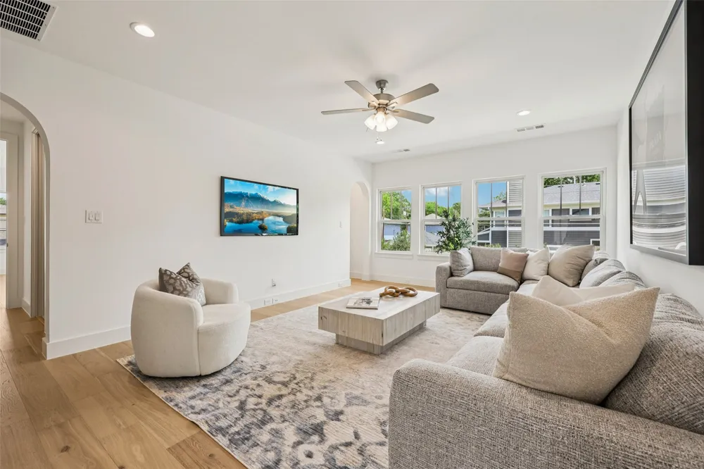 5457 Bonita Avenue Dallas, TX 75206