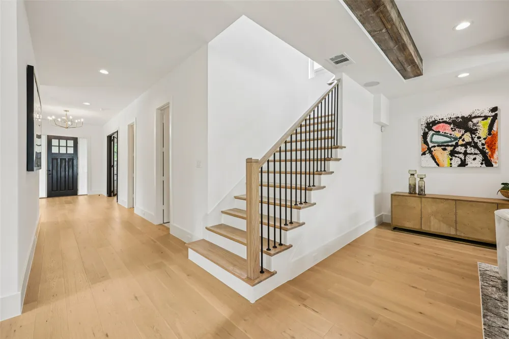 5457 Bonita Avenue Dallas, TX 75206