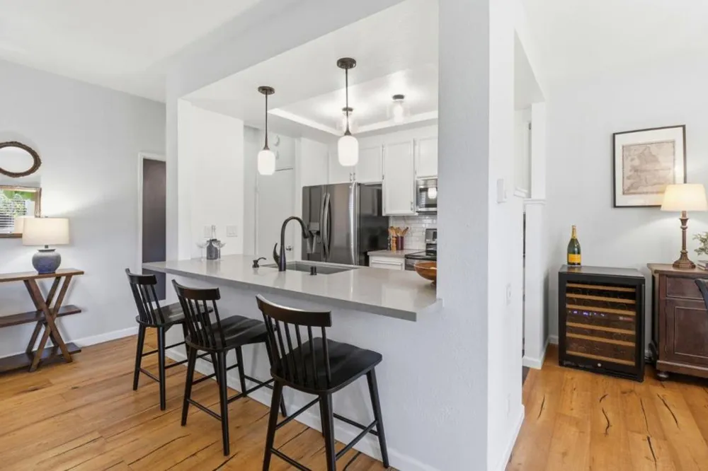 2327 Armada Way San Mateo, CA 94404