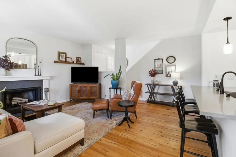 2327 Armada Way San Mateo, CA 94404