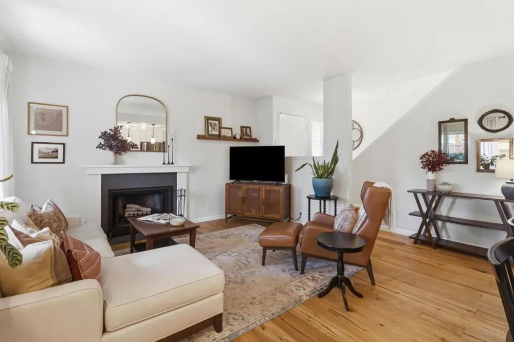 2327 Armada Way San Mateo, CA 94404