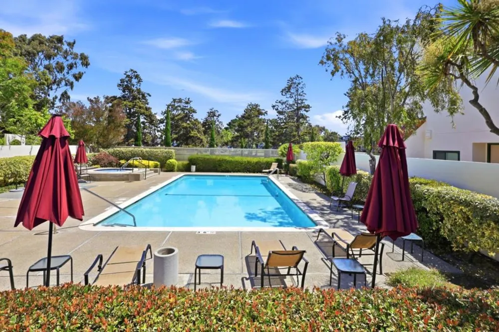 2327 Armada Way San Mateo, CA 94404