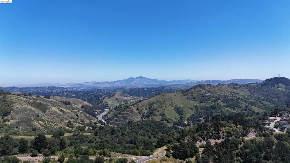 7150 Marlborough Oakland, CA 94705