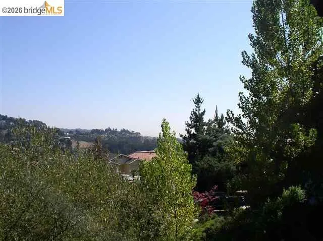 7150 Marlborough Oakland, CA 94705