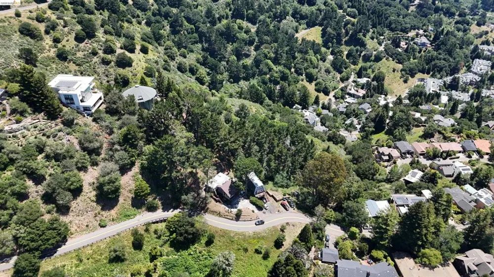 7150 Marlborough Oakland, CA 94705