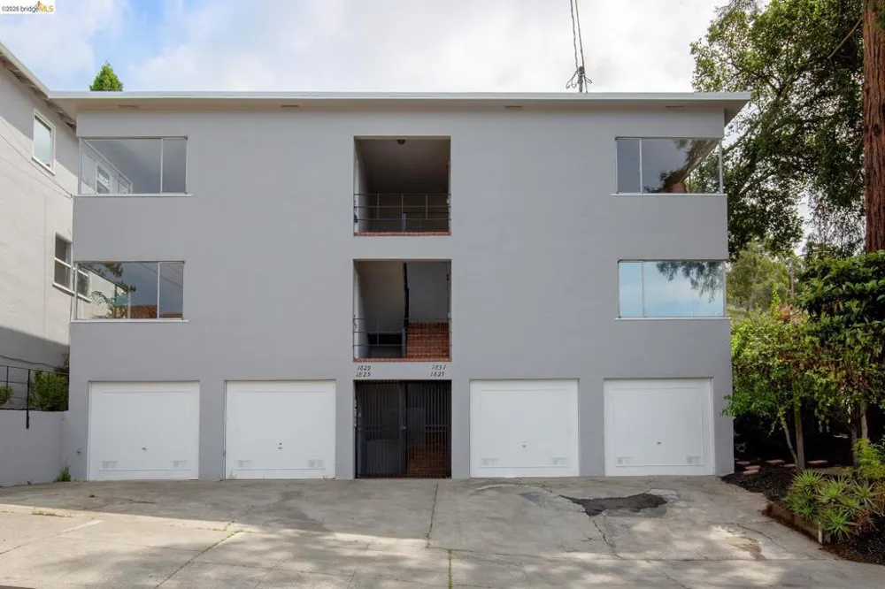 1825 Highland Pl #1827 Berkeley, CA 94709
