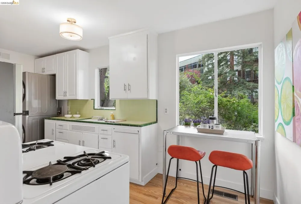 1825 Highland Pl #1827 Berkeley, CA 94709