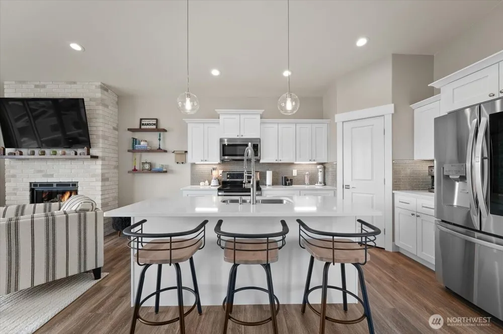 317 Village Drive Manson, WA 98831