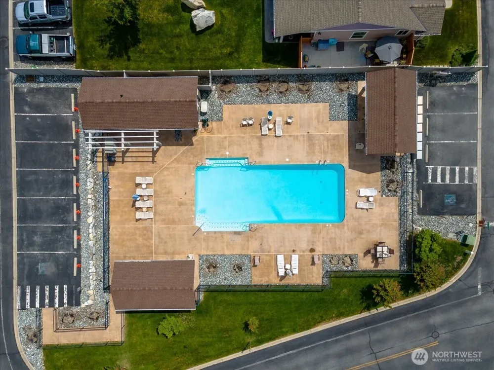 317 Village Drive Manson, WA 98831