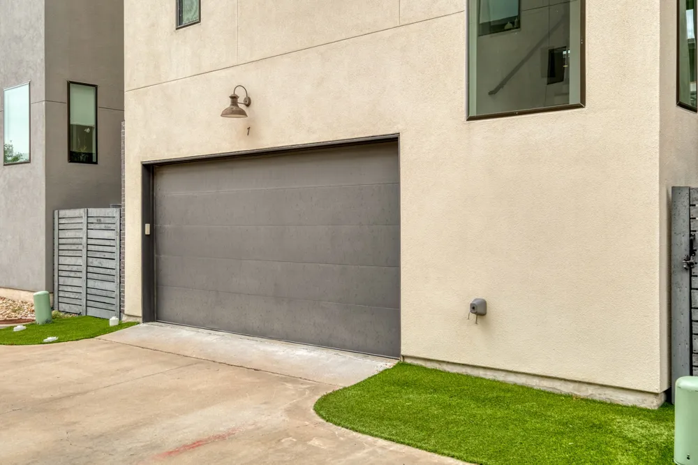 5002 E Pecan Springs Road #7 Austin, TX 78723