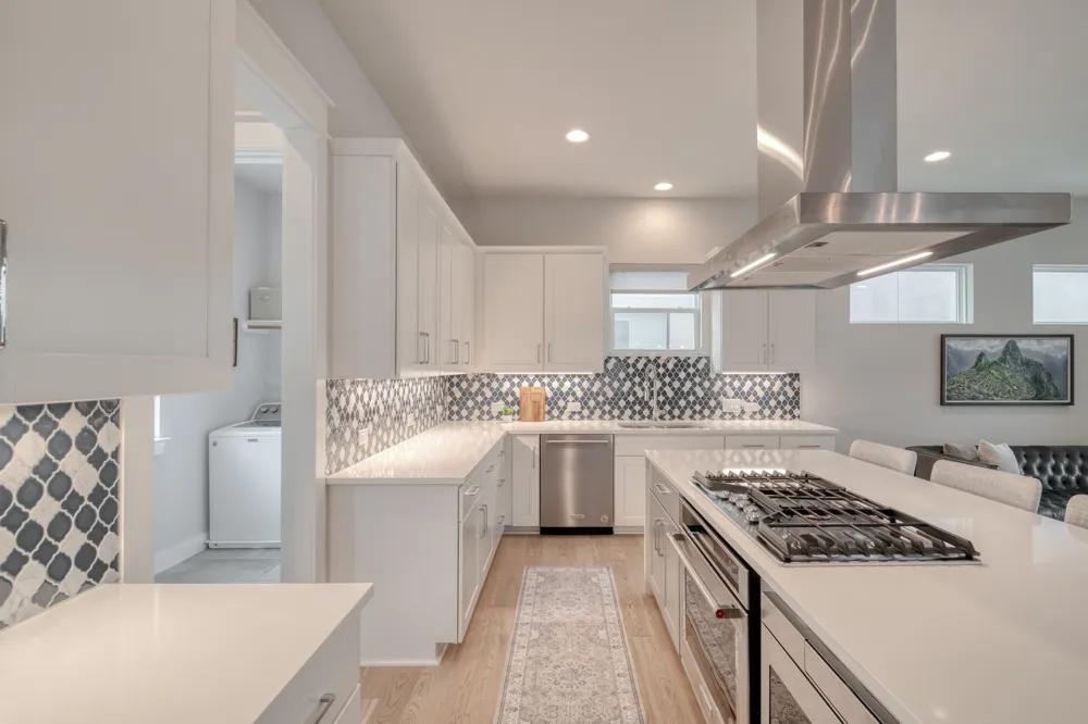 5002 E Pecan Springs Road #7 Austin, TX 78723