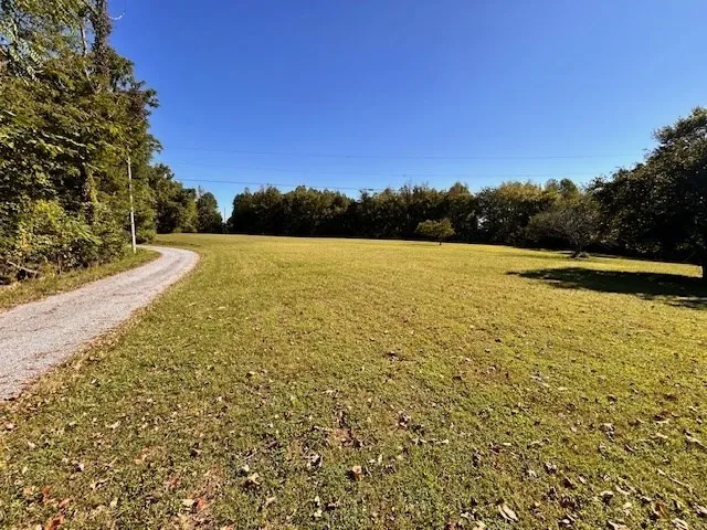 140 Spivey Ln Gainesboro, TN 38562