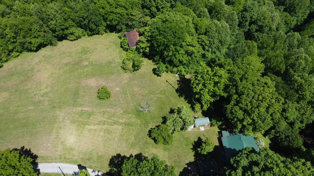 140 Spivey Ln Gainesboro, TN 38562