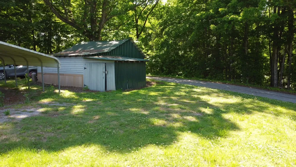 140 Spivey Ln Gainesboro, TN 38562