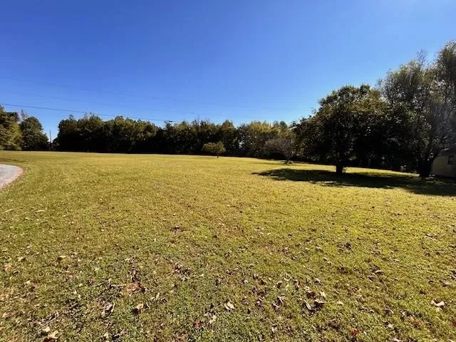 140 Spivey Ln Gainesboro, TN 38562