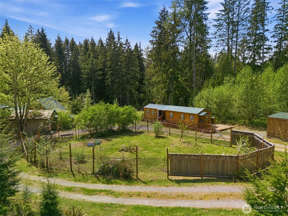 33822 State Route 706 E Ashford, WA 98304