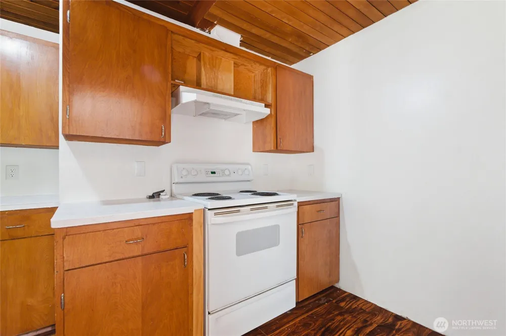 33822 State Route 706 E Ashford, WA 98304