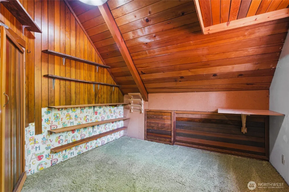 33822 State Route 706 E Ashford, WA 98304