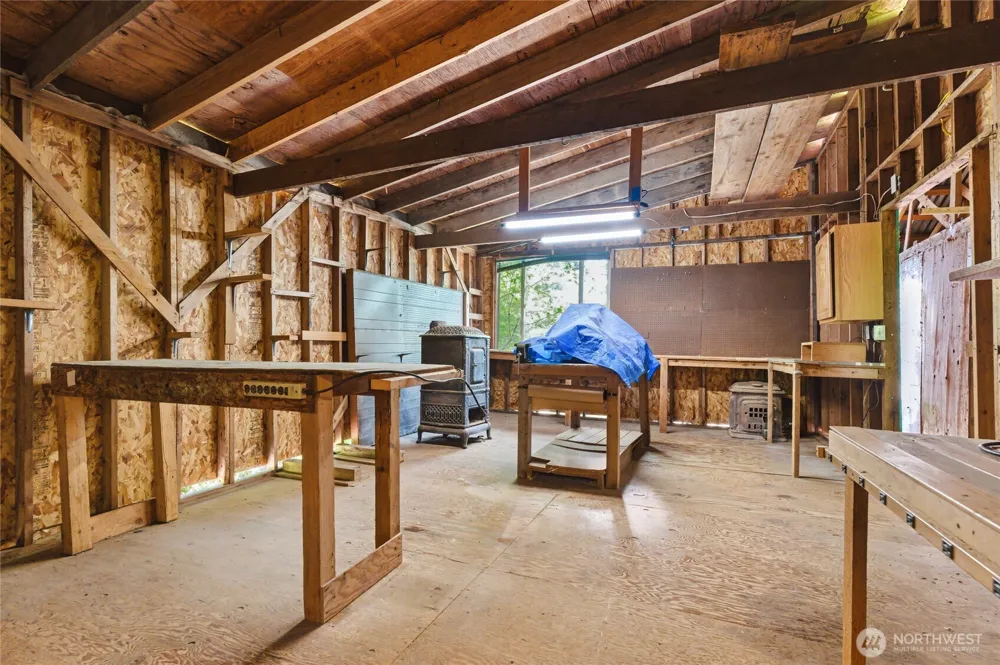 33822 State Route 706 E Ashford, WA 98304